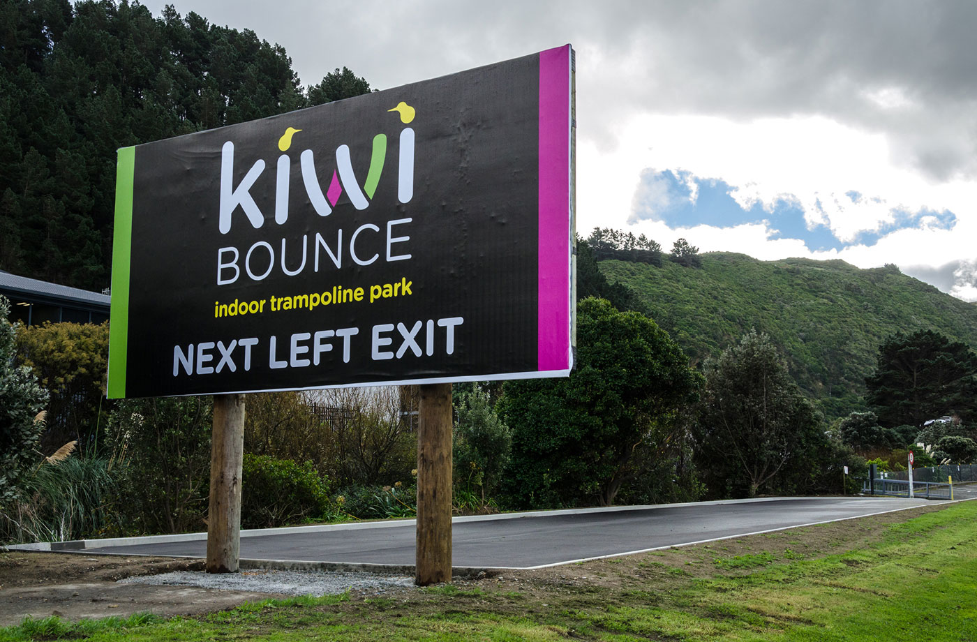 Kiwi Bounce Trampoline Park